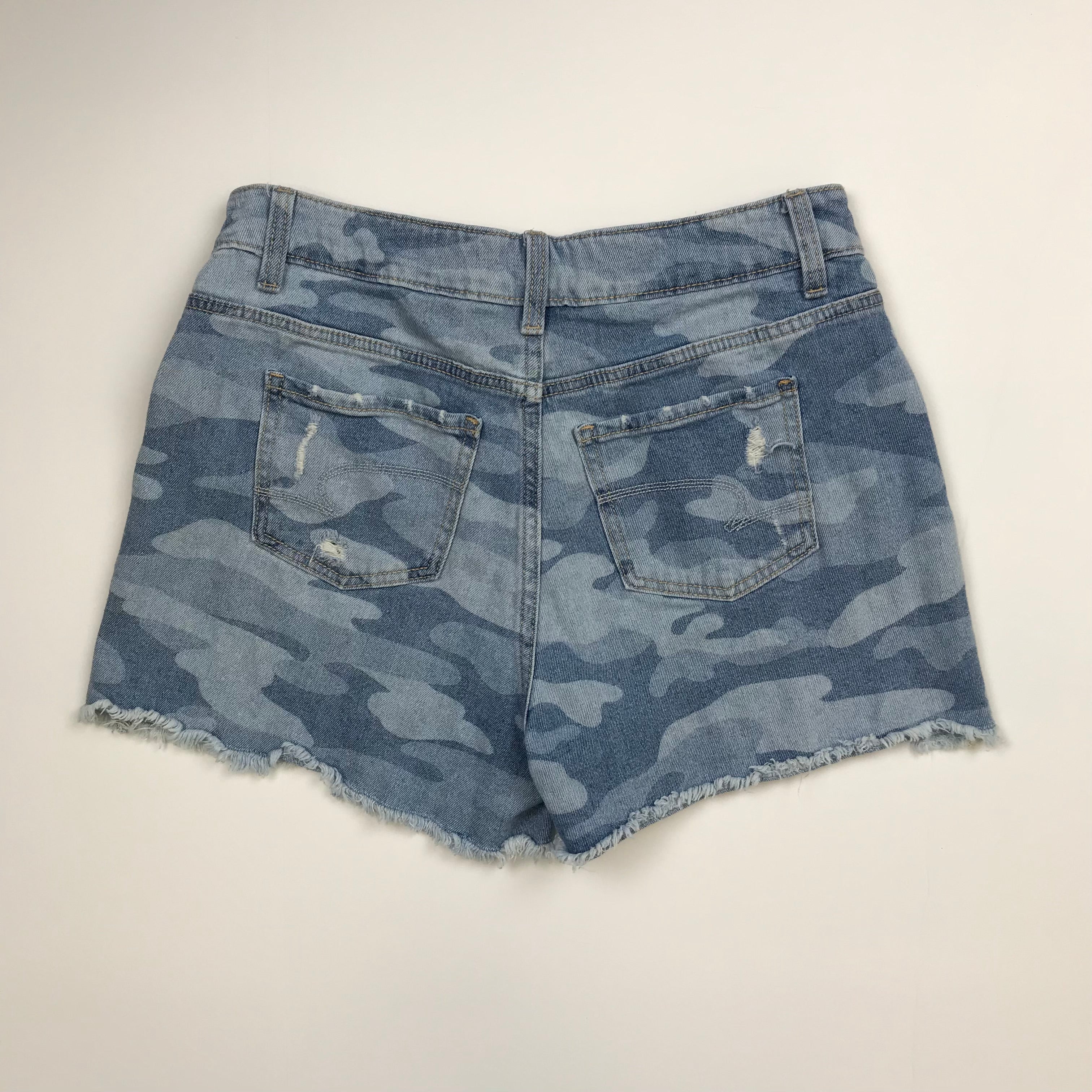 6 Size Shorts By Time And Tru