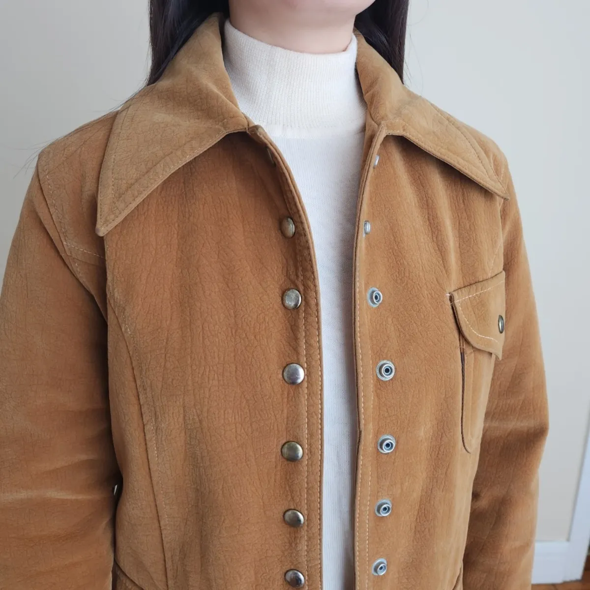 1970s Classic Tan Suede Jacket Coat - Google SEO Result: Vintage 70s Tan Suede Coat Jacket