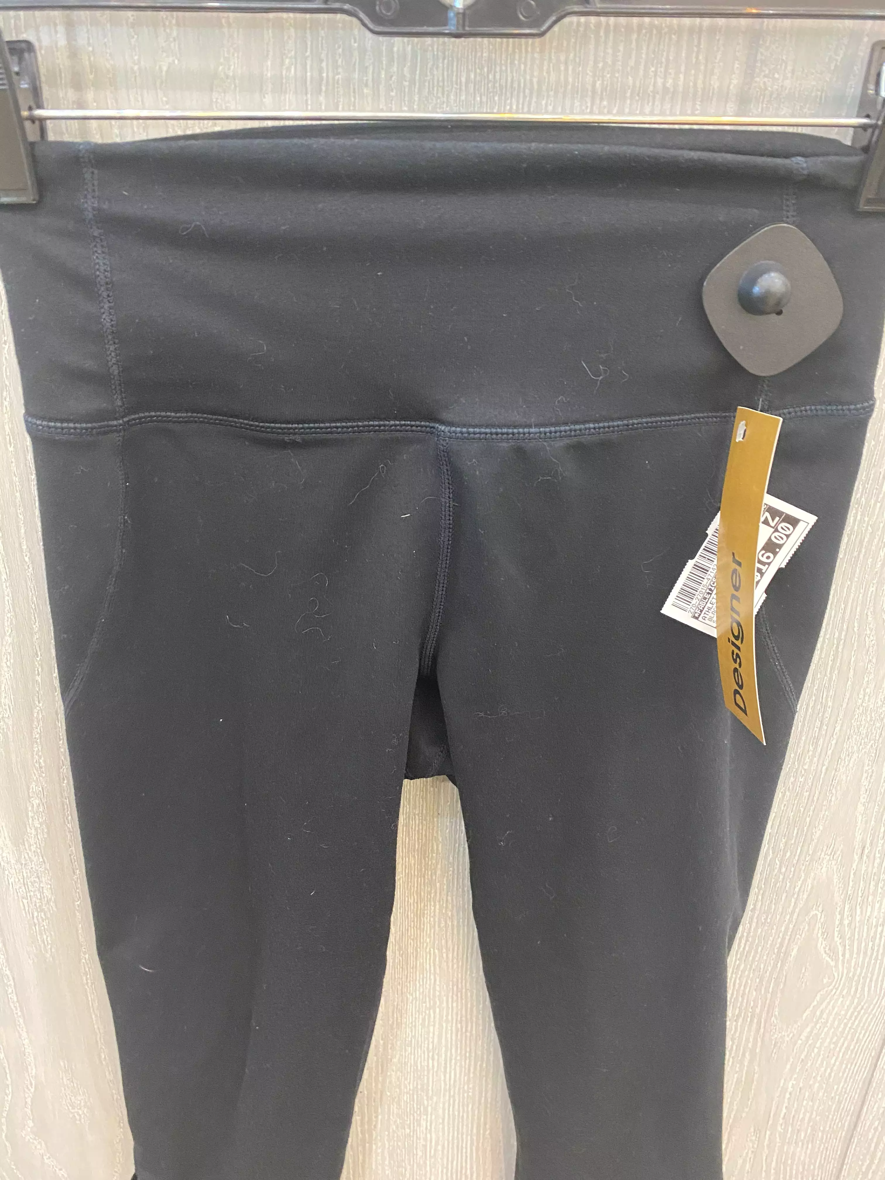 Athletic Capris Fabletics S