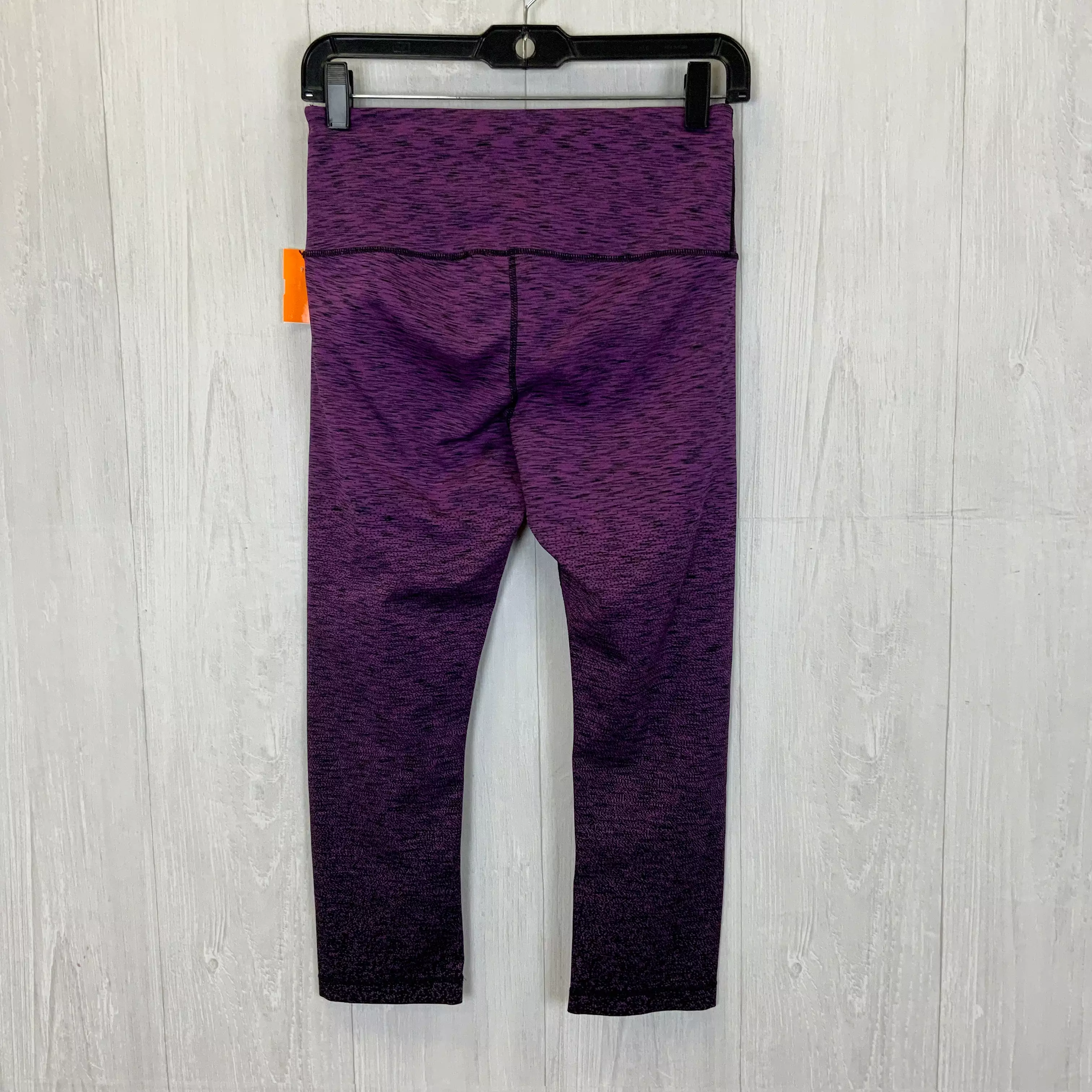 Athletic Capris Kirkland Size M