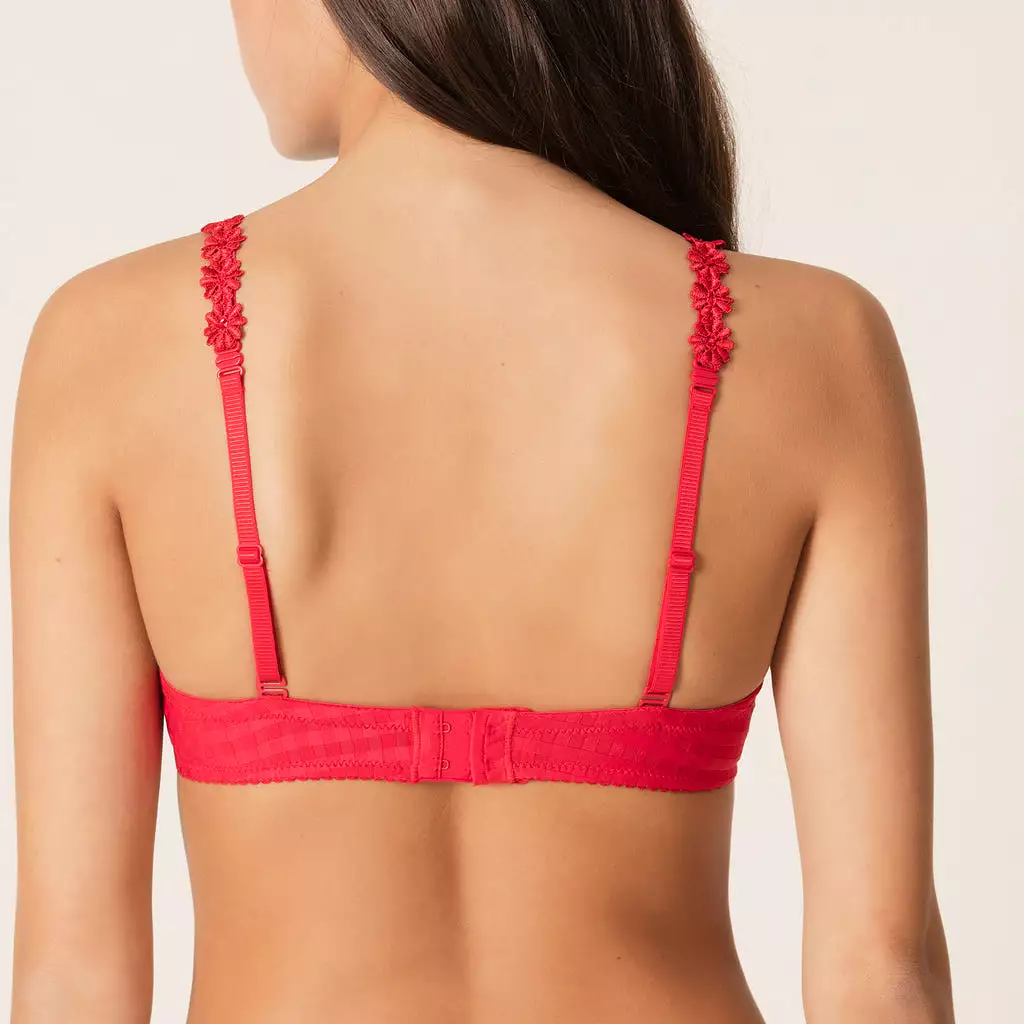 Avero Unlined Multiway Bra in Scarlet.