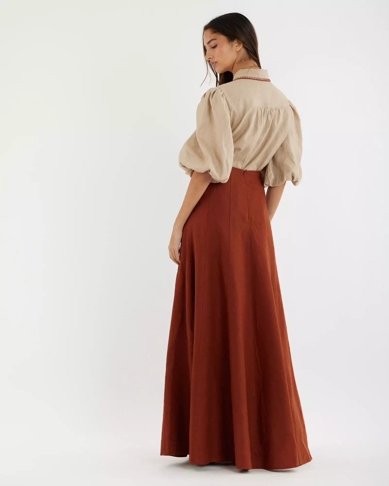 Beatrice Linen Maxi Skirt - Terracotta: Stylish and comfortable women's maxi skirt in terracotta color. Perfect for a trendy and