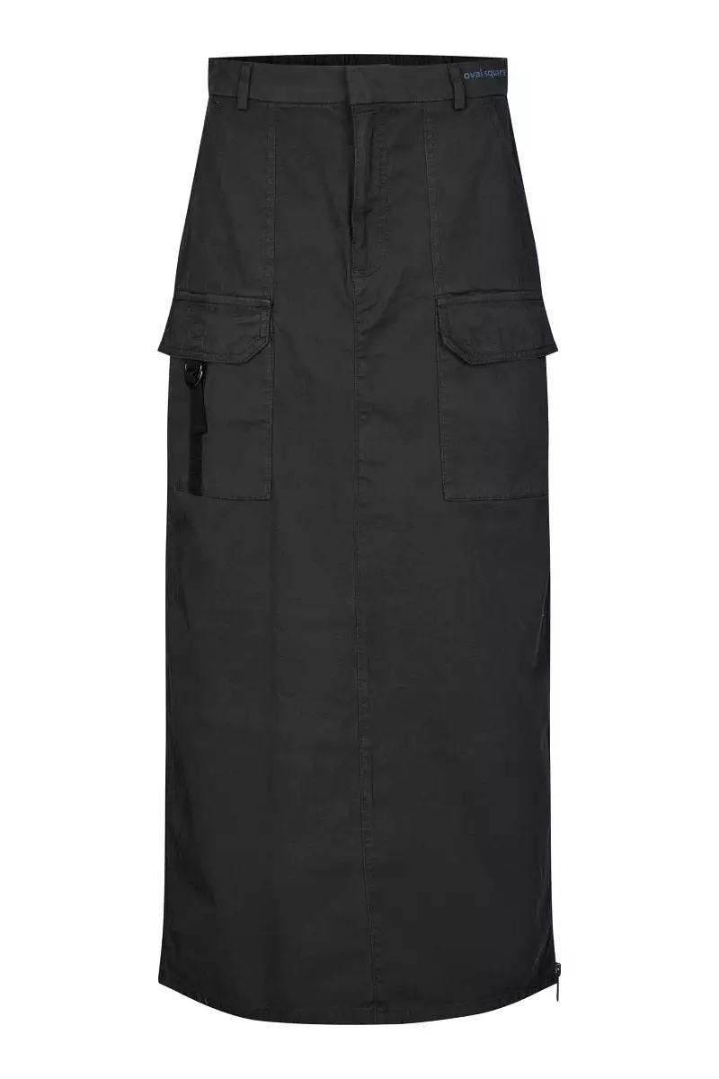 black arrow maxi skirt