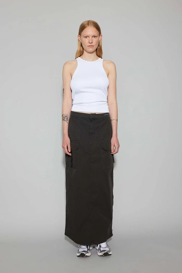 black arrow maxi skirt