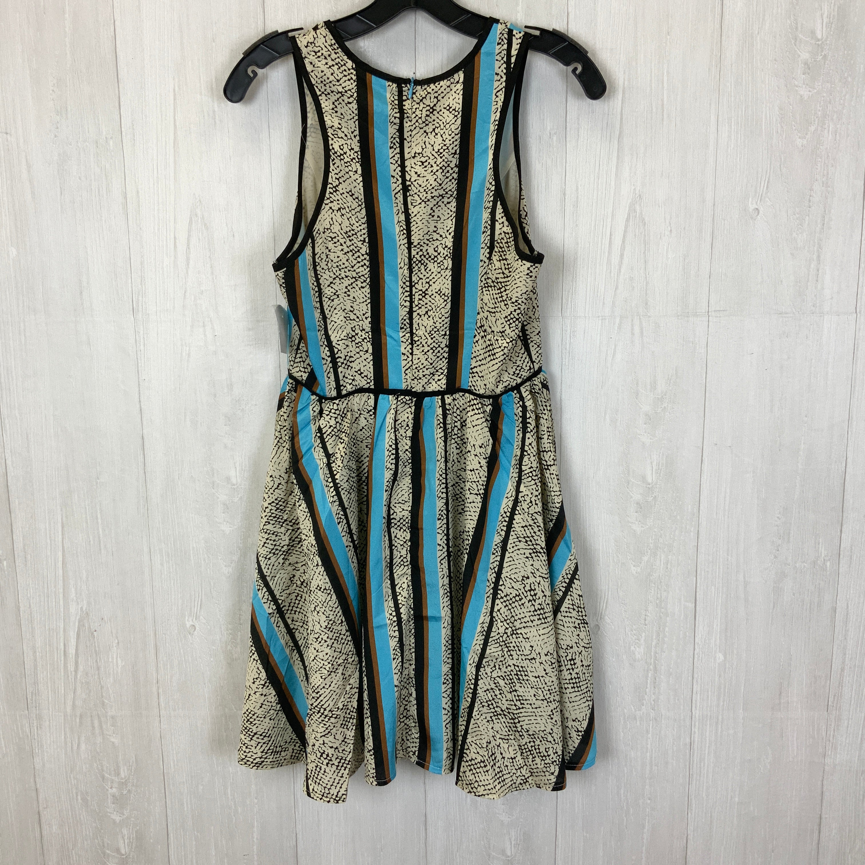 Casual Short Dress - Size M | Clothes Mentor