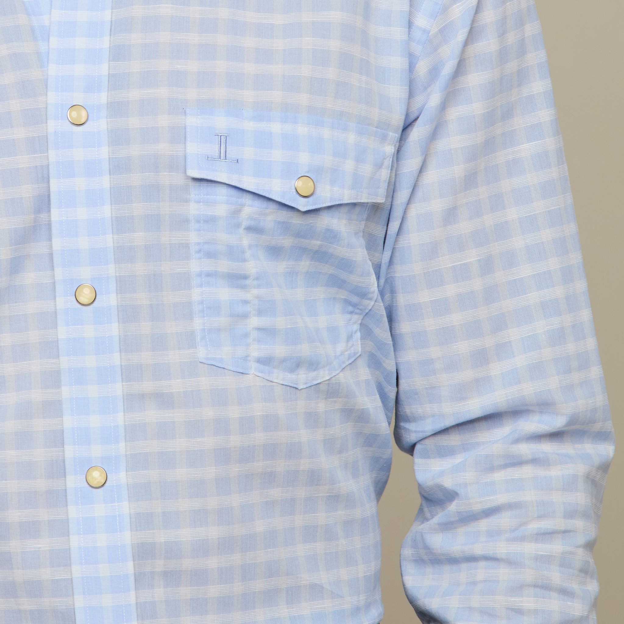 El Paso Plaids - Powder Blue Checkered Top Weave - Shop Now