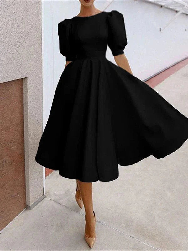 Elegant Backless Swing Dress for Women with Short Sleeves and Crew Neck