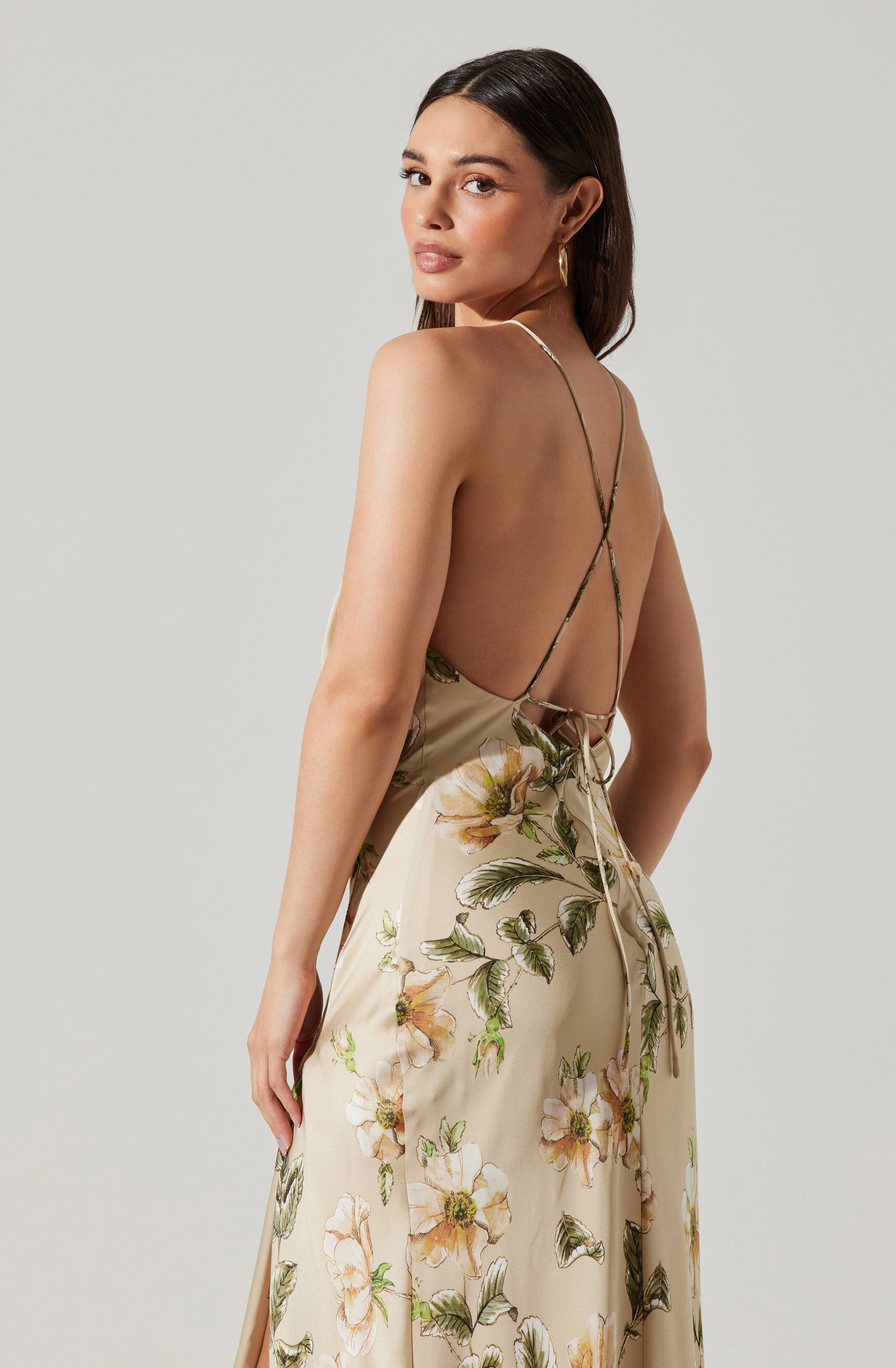 Elynor Floral Halter Maxi Dress