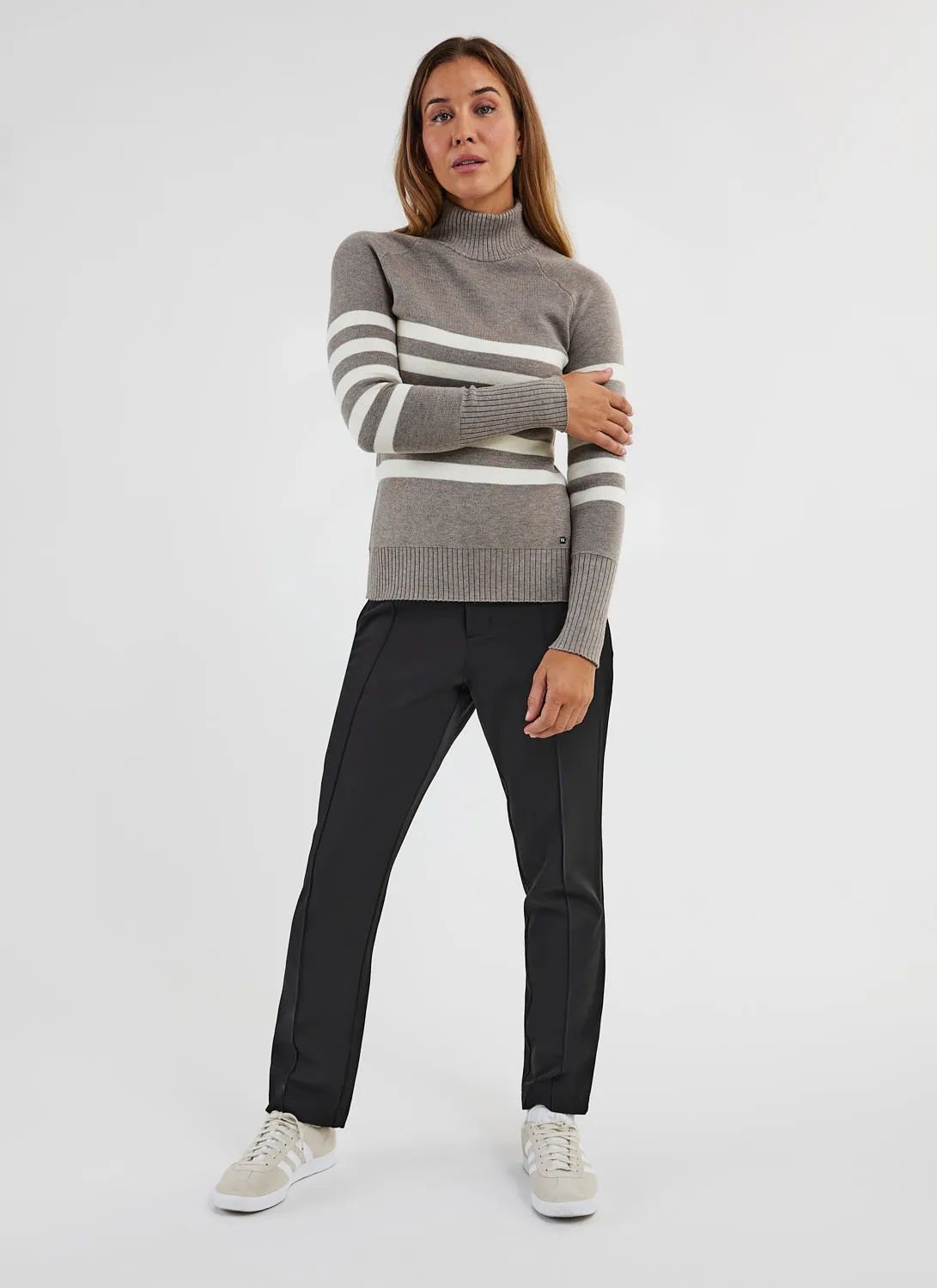 Fig Lugano Fitted Sweater - Slim Fit Sweater for Women