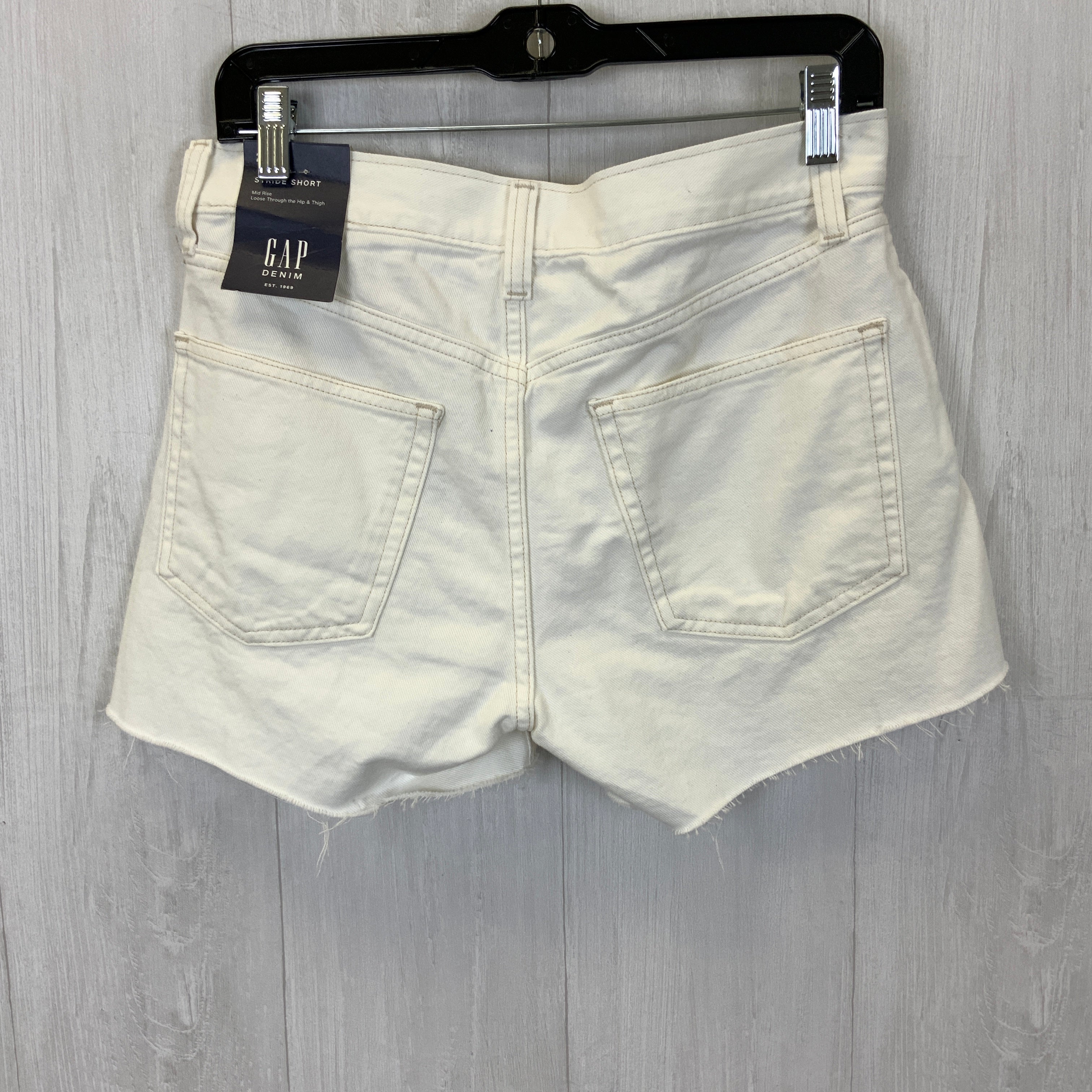 Gap shorts, Size 2