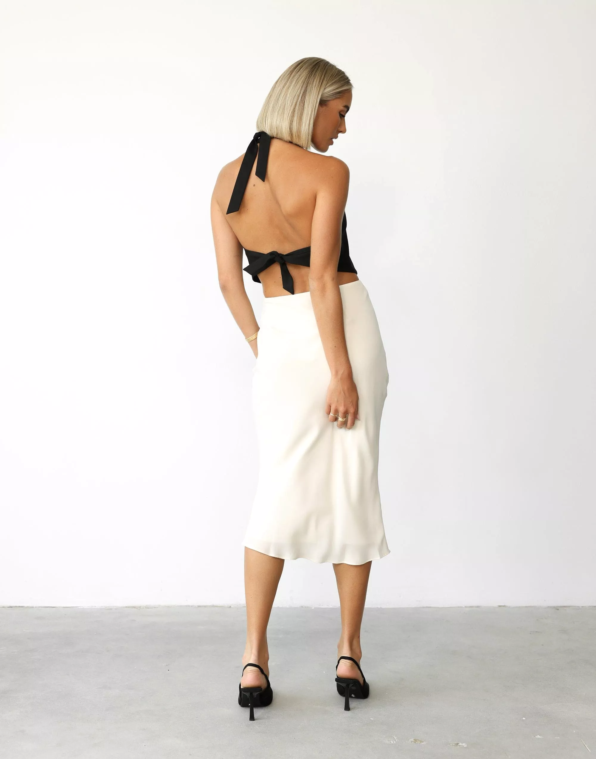 Isla Midi Skirt Oat - Shop Now