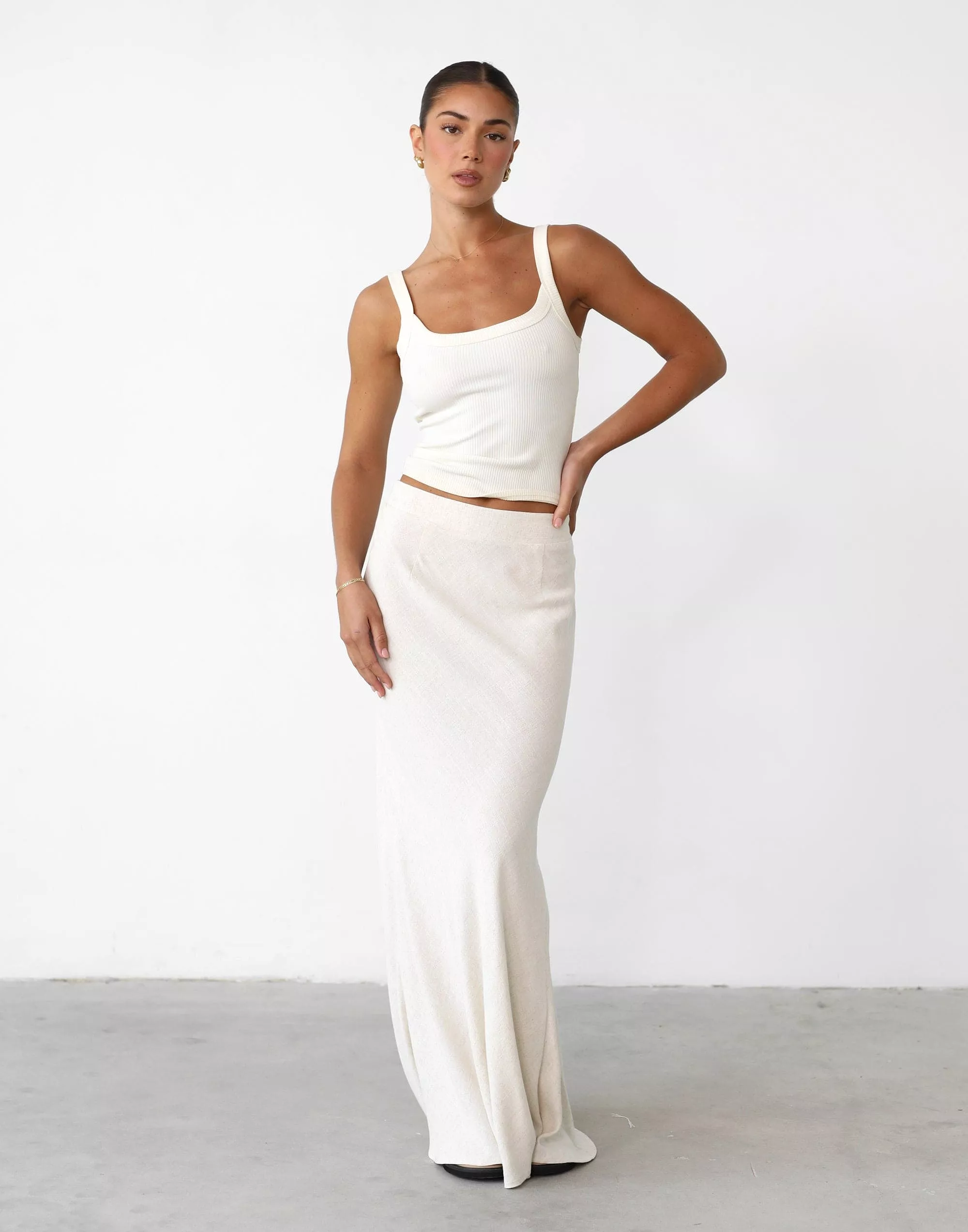 Jayella Beige Linen Maxi Skirt