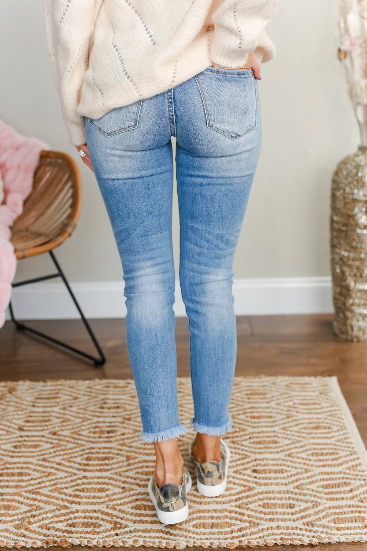 Chic Mid-Rise Jeans- Genevieve Wash