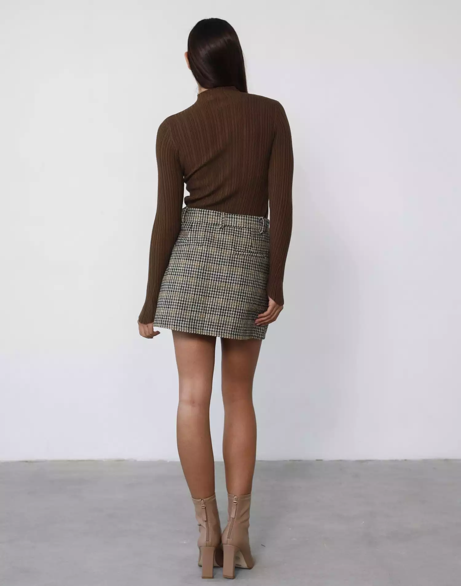 Mini skirt with Justine design