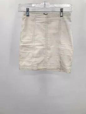 Pre-Owned Free People Ivory Mini Skirt - Size 4 Sale