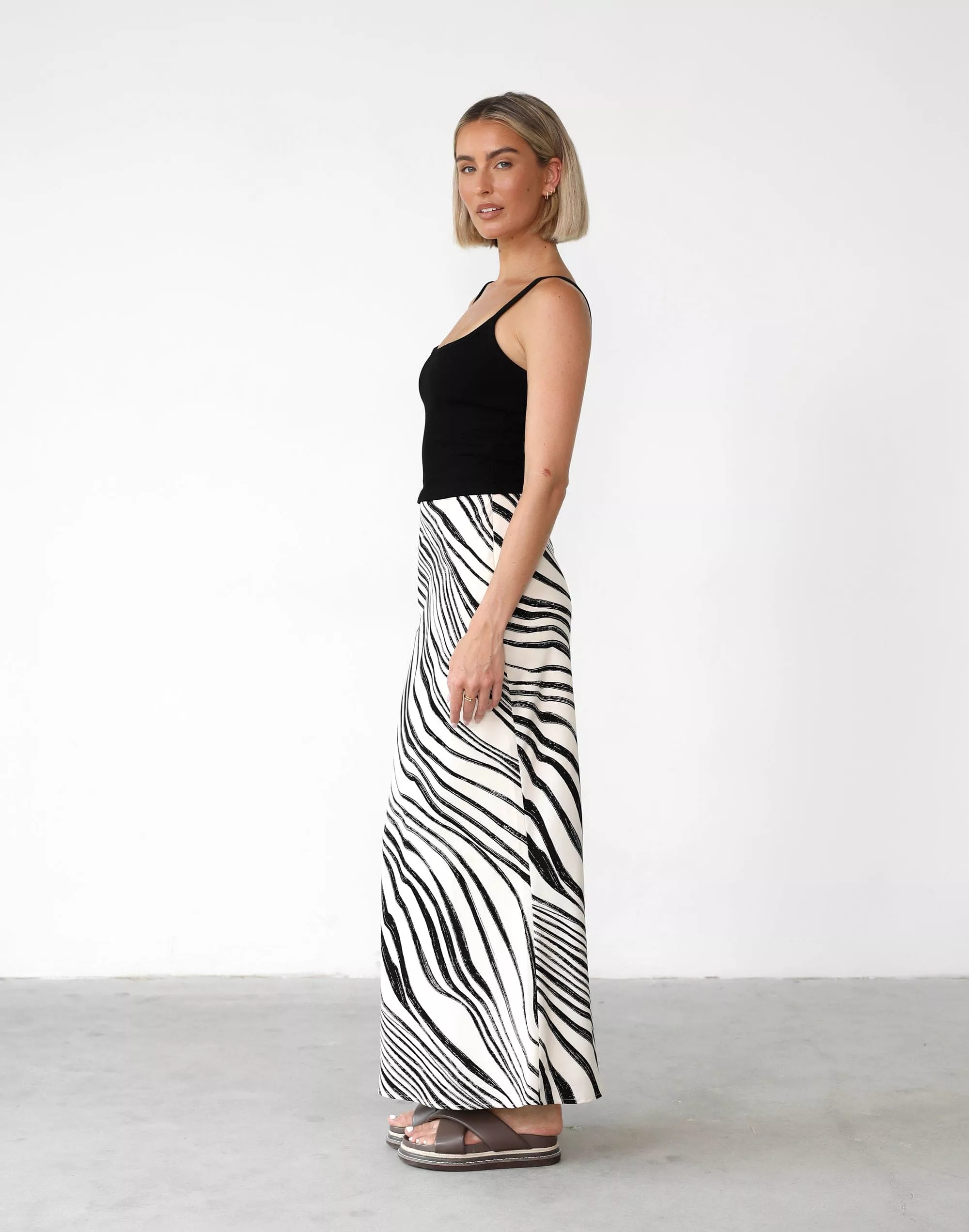 Sye Maxi Skirt, White/Black Print