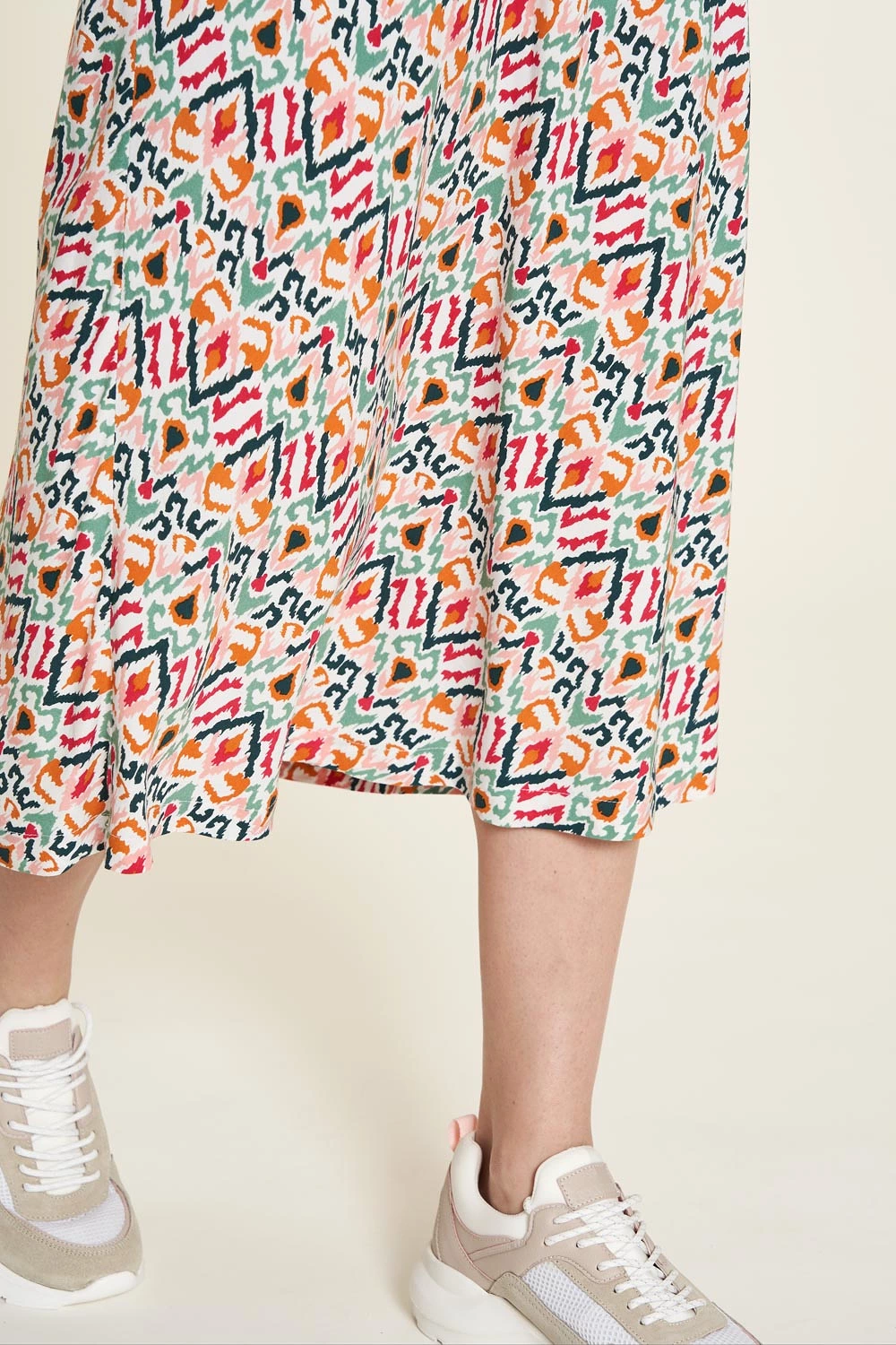 Tranquillo Ikat sustainable viscose skirt