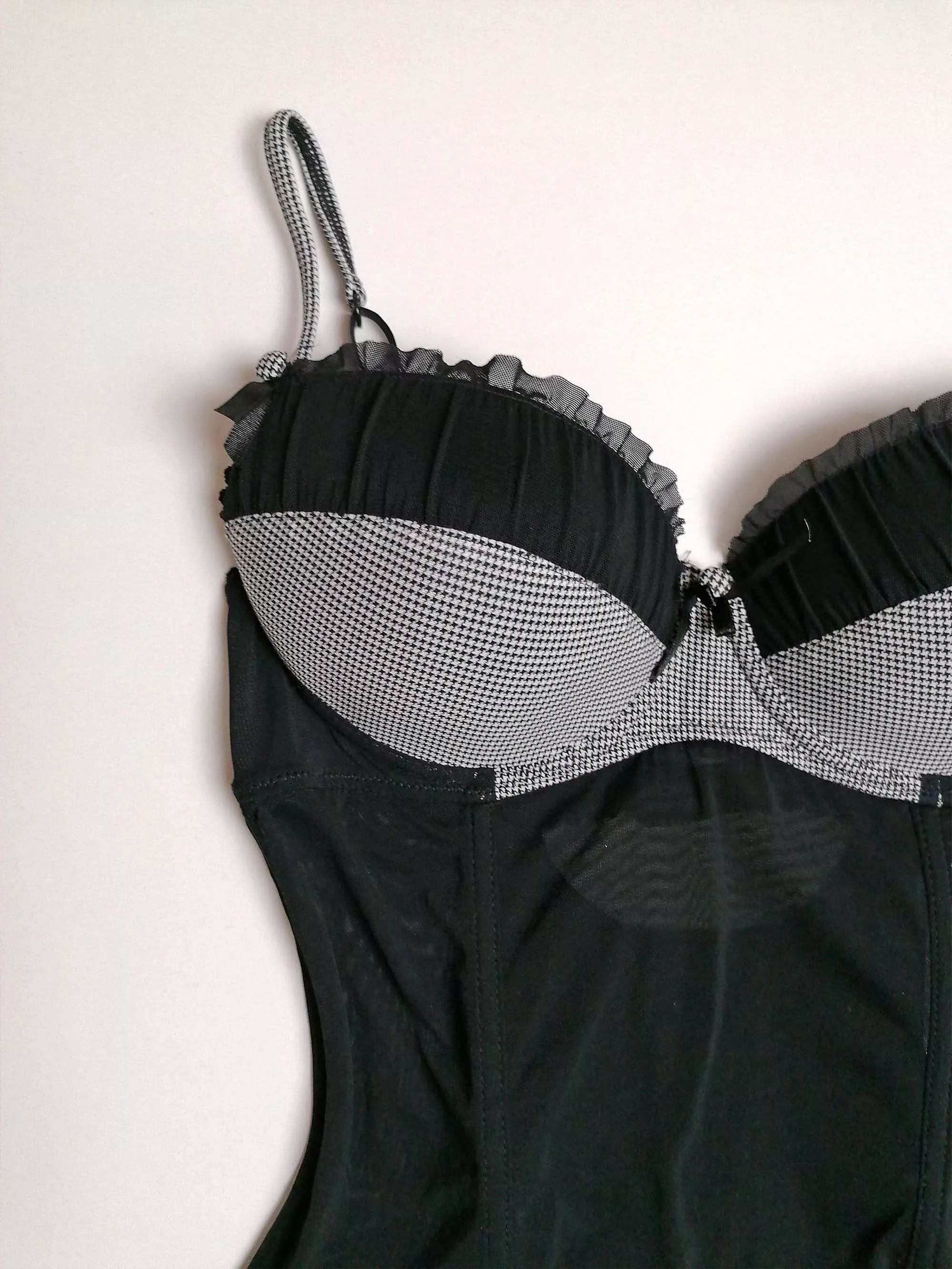 Tulle Mesh Corset Underwire Bra Size 80C