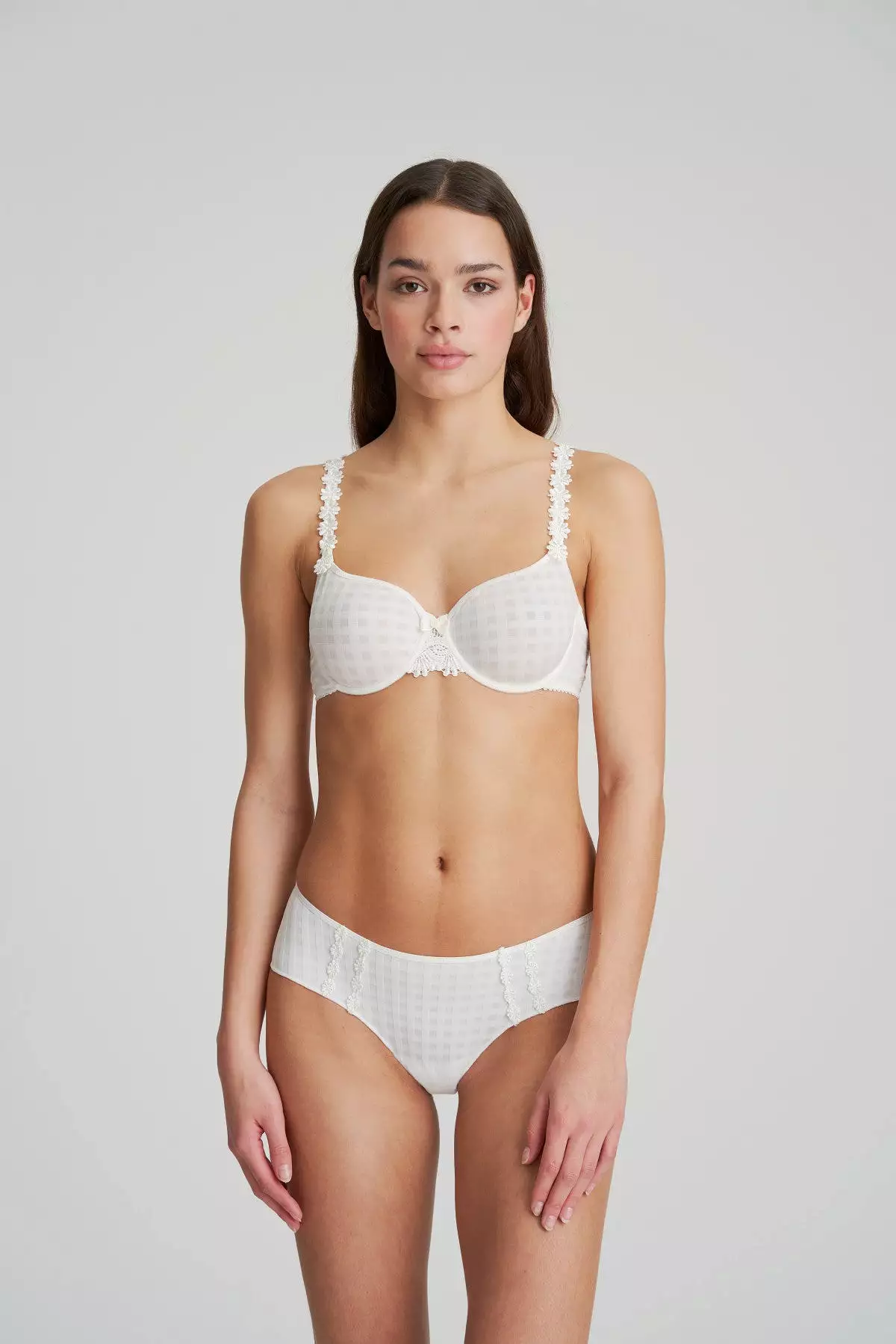 unlined multiway bra natural avéro