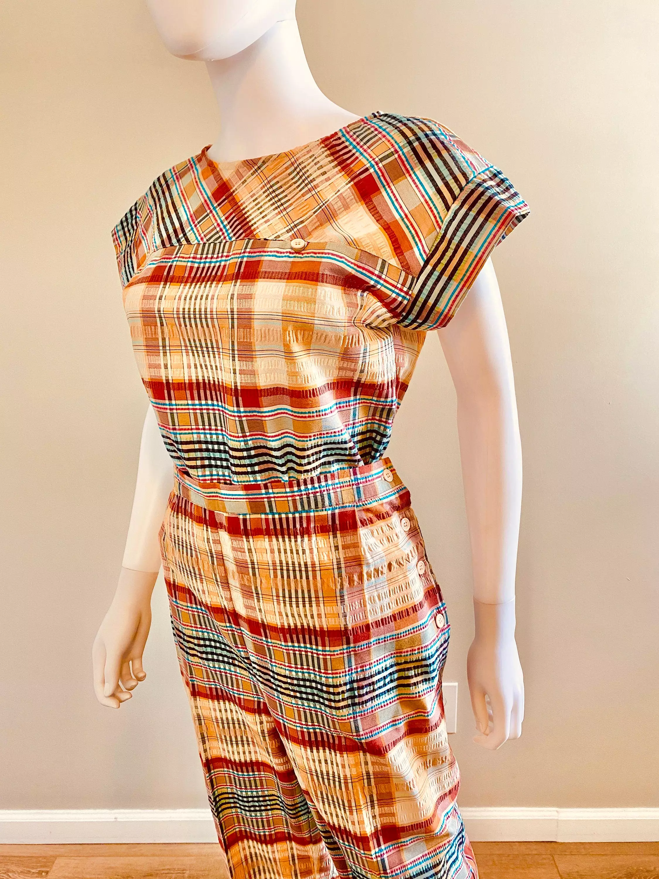 Vintage 1970s Madras Plaid Side Button Capri and Blouse Set | 70s 1950s-style Cotton Pants and Top | Size Small